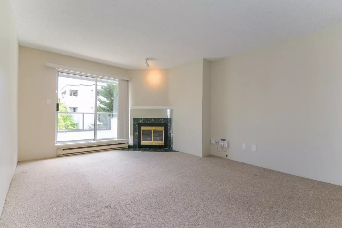 Dining Area Photo of 204 8700 Westminster Highway, Richmond, BC