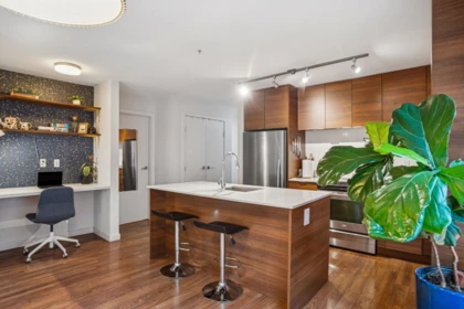 310 1673 Lloyd Avenue, North Vancouver, BC, North Vancouver — Apartment/Condo for sale