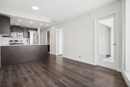 Kitchen Island Photo of 1001 4815 Eldorado Mews, Vancouver, BC