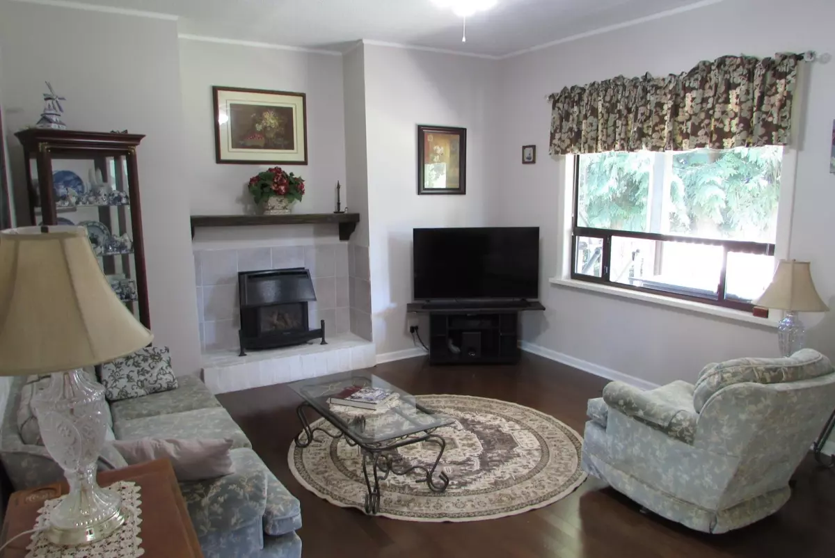 Family Room Photo of 44387 South Sumas Road, Chilliwack, BC