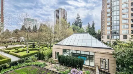 Outdoor Patio Photo of 301 7368 Sandborne Avenue, Burnaby, BC