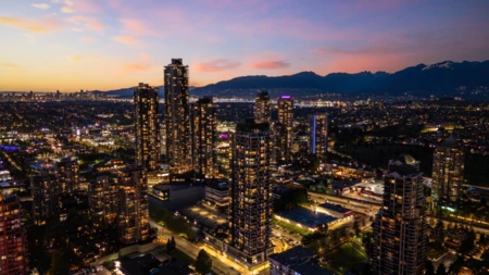 Outdoor Deck Photo of 504 2181 Madison Avenue, Burnaby, BC