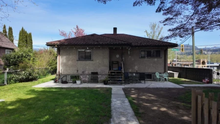Primary Bedroom Photo of 2825 St John Street, Port Moody, BC