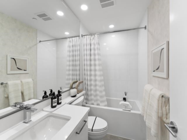 Kitchen Photo of 3201 518 Clarke Road, Coquitlam, BC