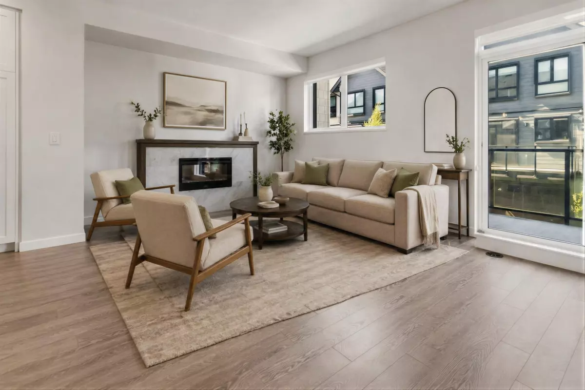 Living Room Photo of 189 4738 Hemlock Way, Tsawwassen, BC