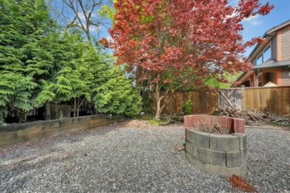 Breakfast Nook Photo of 10583 245b Street, Maple Ridge, BC