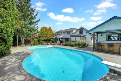 Hot Tub / Spa Photo of 10583 245b Street, Maple Ridge, BC