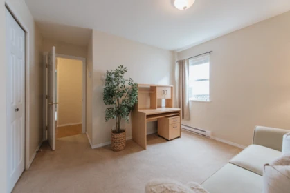 Basement Recreation Room Photo of 26 535 Shaw Road, Gibsons, BC