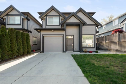 Front Yard Photo of 1135 Yorston Court, Burnaby, BC