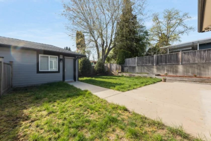 Hot Tub / Spa Photo of 1135 Yorston Court, Burnaby, BC
