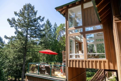 486 Bluff Way, Mayne Island, BC, Pender Island — 2 bed single family residence for sale
