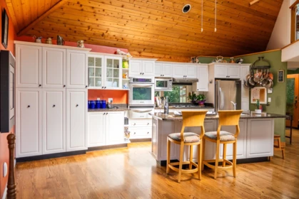 Kitchen Photo of 486 Bluff Way, Mayne Island, BC