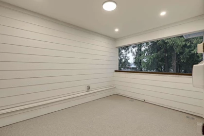Entry Foyer Photo of 7826 118 Street, Surrey, BC