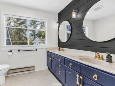 Powder Room Photo of 16 4847 219 Street, Langley, BC