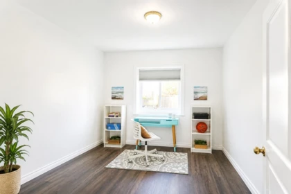 Primary Bedroom Photo of 4778 Killarney Street, Vancouver, BC