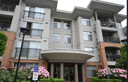 202 33545 Rainbow Avenue, Abbotsford, BC, Abbotsford — Apartment/Condo for sale