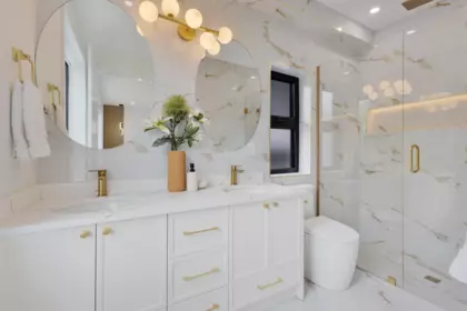 Guest Bathroom Photo of 1 182 Ontario Place, Vancouver, BC