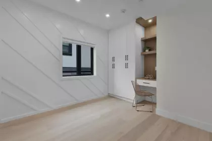 Powder Room Photo of 1 182 Ontario Place, Vancouver, BC