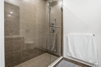 Hallway Photo of 406 6707 Nelson Avenue, West Vancouver, BC