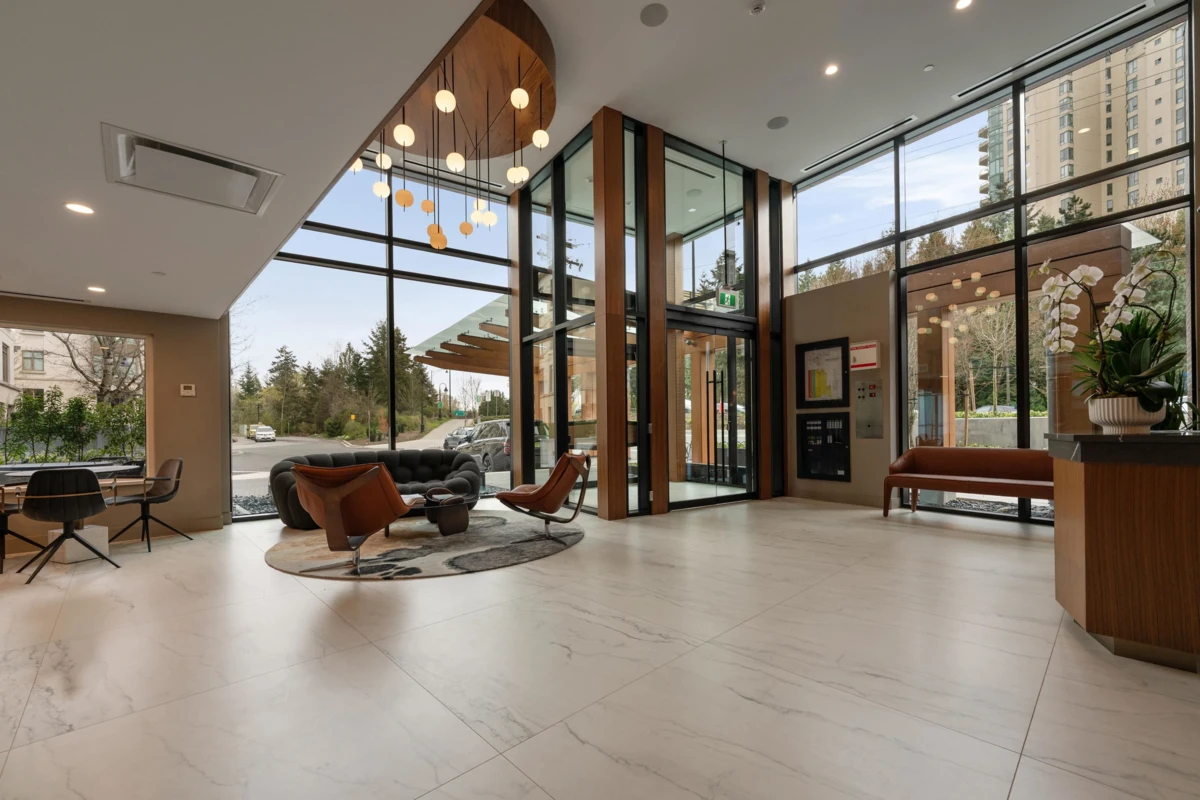 Family Room Photo of TH2 423 6th Street, West Vancouver, BC