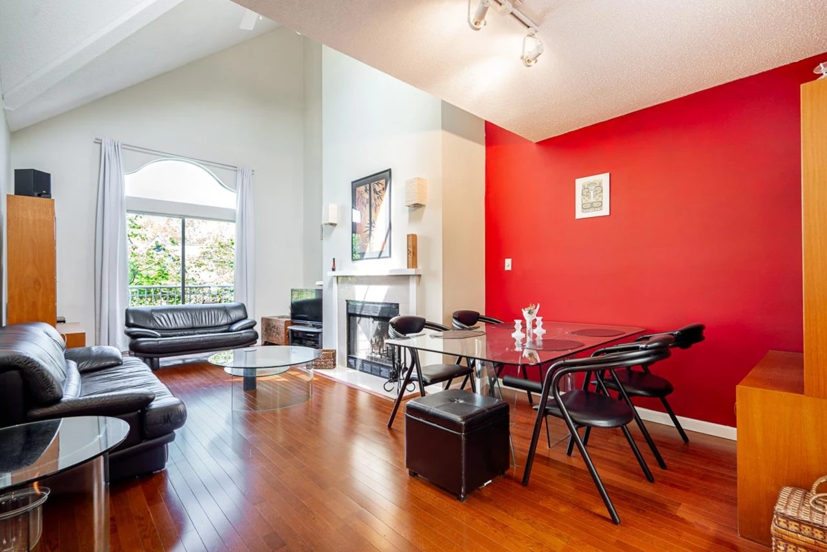 Exterior Rear Photo of 304 592 W 16th Avenue, Vancouver, BC
