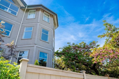 Street View Photo of 304 592 W 16th Avenue, Vancouver, BC