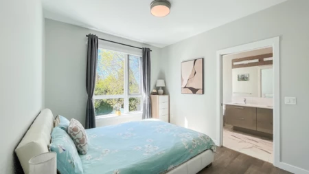 Guest Bathroom Photo of 208 4080 Yukon Street, Vancouver, BC