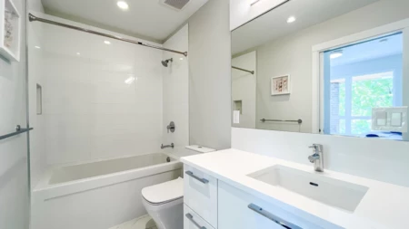 Laundry Room Photo of 208 4080 Yukon Street, Vancouver, BC