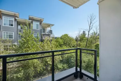 Garden / Landscaping Photo of 307 5415 Brydon Crescent, Langley, BC