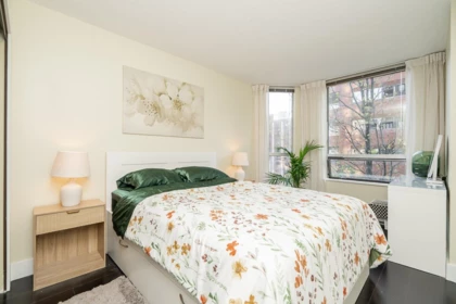 Bedroom 4 Photo of 403 811 Helmcken Street, Vancouver, BC