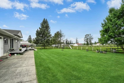 Hot Tub / Spa Photo of 21723 24 Avenue, Langley, BC