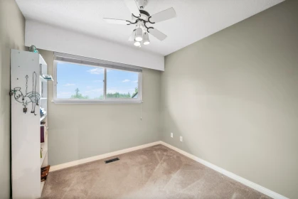 Office / Den Photo of 21723 24 Avenue, Langley, BC