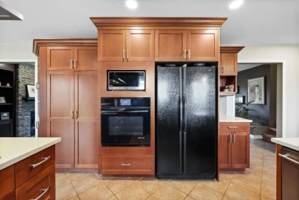 Walk-In Closet Photo of 21723 24 Avenue, Langley, BC