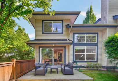 Front Yard Photo of 54 8111 160 Street, Surrey, BC