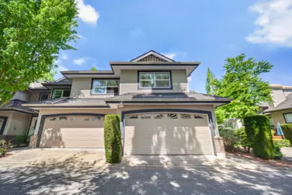 Garden / Landscaping Photo of 54 8111 160 Street, Surrey, BC