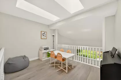 Hallway Photo of 54 8111 160 Street, Surrey, BC