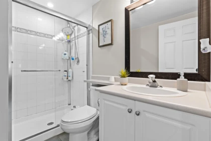 Guest Bathroom Photo of 105 12125 75a Avenue, Surrey, BC