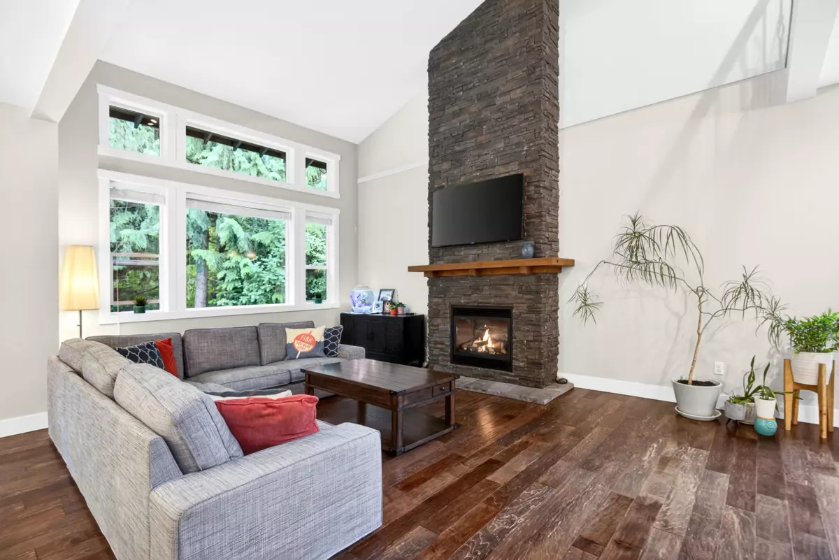 Dining Area Photo of 13545 229 Loop, Maple Ridge, BC
