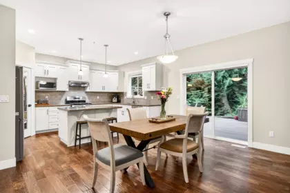 Breakfast Nook Photo of 13545 229 Loop, Maple Ridge, BC