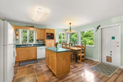 Primary Bedroom Photo of 21611 50 Avenue, Langley, BC