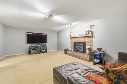 Basement Recreation Room Photo of 4657 Grassmere Street, Burnaby, BC