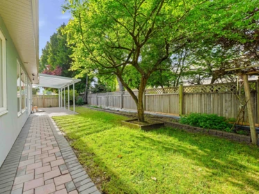 Swimming Pool Photo of 5631 Clearwater Drive, Richmond, BC