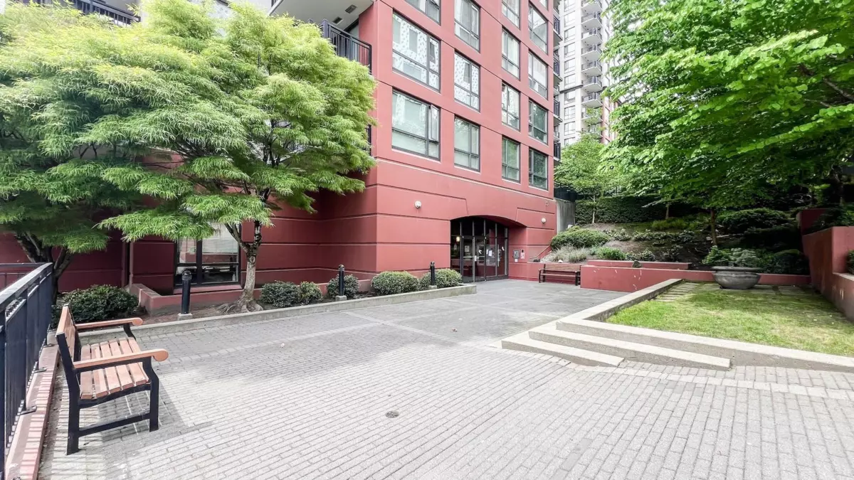 Exterior Rear Photo of 1308 813 Agnes Street, New Westminster, BC