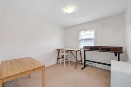 Laundry Room Photo of 1 39885 Government Road, Squamish, BC