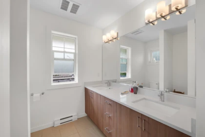 Mudroom Photo of 1 39885 Government Road, Squamish, BC