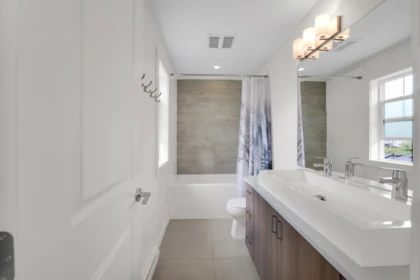 Powder Room Photo of 1 39885 Government Road, Squamish, BC