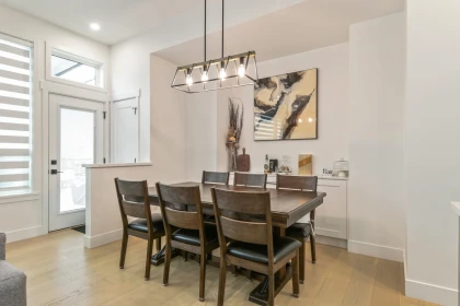 Kitchen Island Photo of 20541 77b Avenue, Langley, BC
