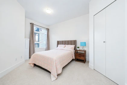 Bedroom 3 Photo of 326 6033 Katsura Street, Richmond, BC