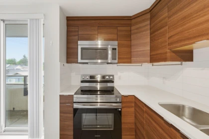 Walk-In Closet Photo of 201 4338 Commercial Street, Vancouver, BC