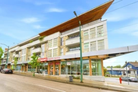 201 4338 Commercial Street, Vancouver, BC